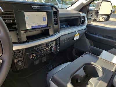 2027 Ford F-350SD XL 4WD CREW CAB DRW