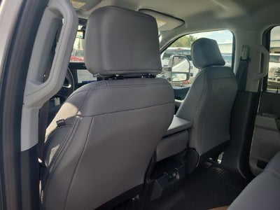 2027 Ford F-350SD XL 4WD CREW CAB DRW
