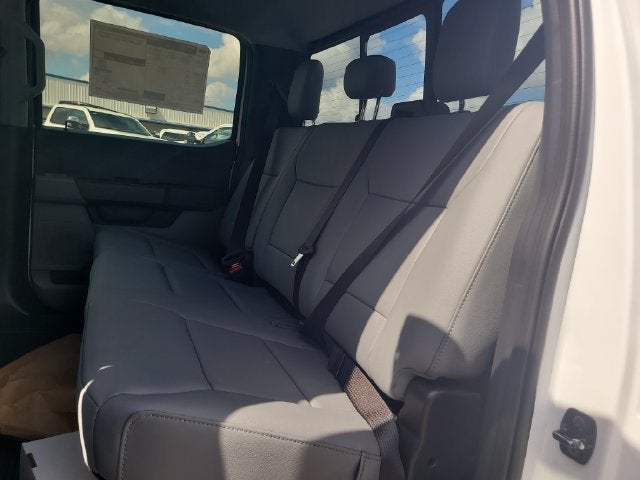 2027 Ford F-350SD XL 4WD CREW CAB DRW