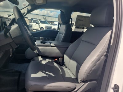 2027 Ford F-350SD XL 4WD CREW CAB DRW