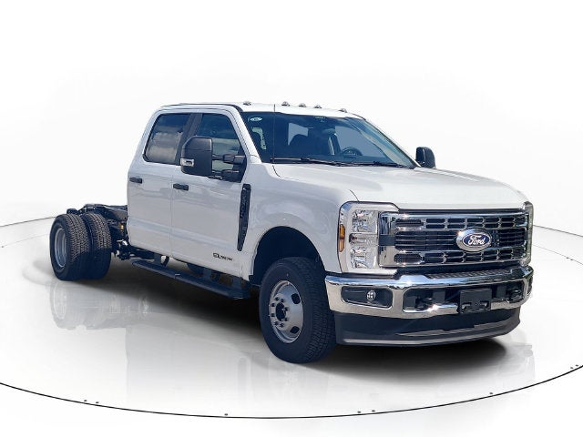 2027 Ford F-350SD XL 4WD CREW CAB DRW
