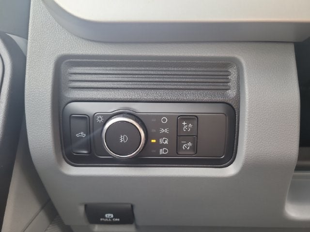 2027 Ford F-350SD XL 4WD CREW CAB DRW