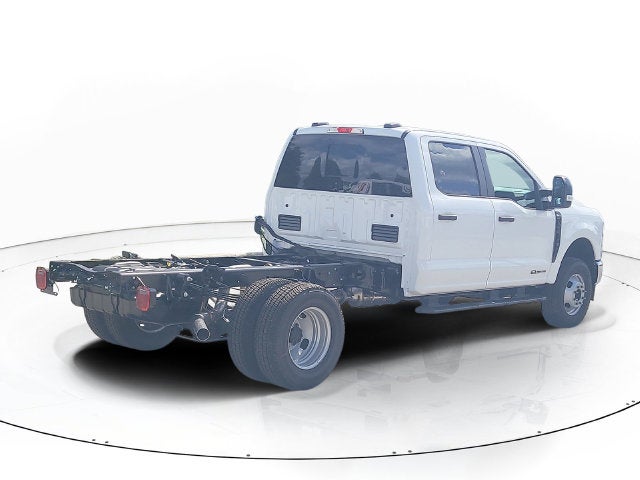 2027 Ford F-350SD XL 4WD CREW CAB DRW