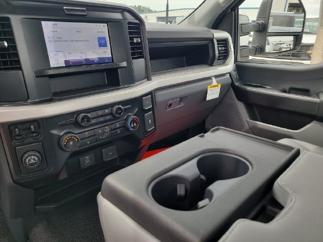 2027 Ford F-250SD XL 2WD REG CAB