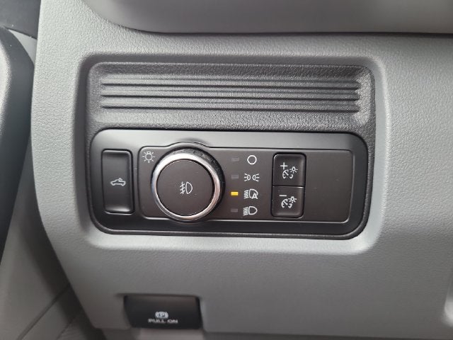 2027 Ford F-250SD XL 2WD REG CAB