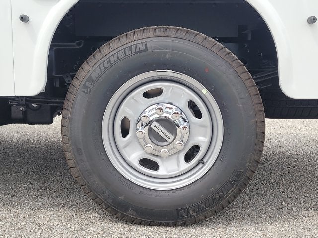 2027 Ford F-250SD XL 2WD REG CAB