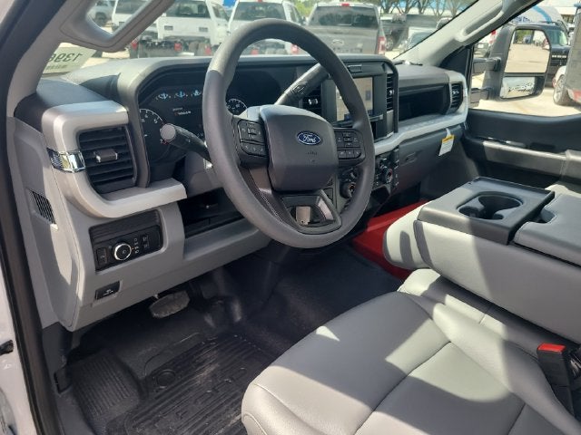 2027 Ford F-250SD XL 2WD REG CAB