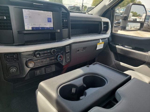 2027 Ford F-250SD XL 2WD REG CAB