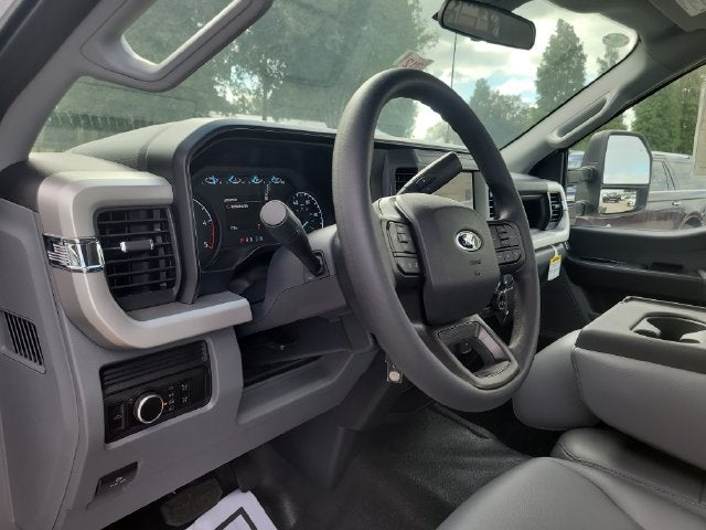 2026 Ford F-600SD XL