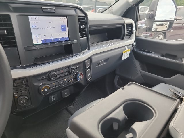 2026 Ford F-600SD XL