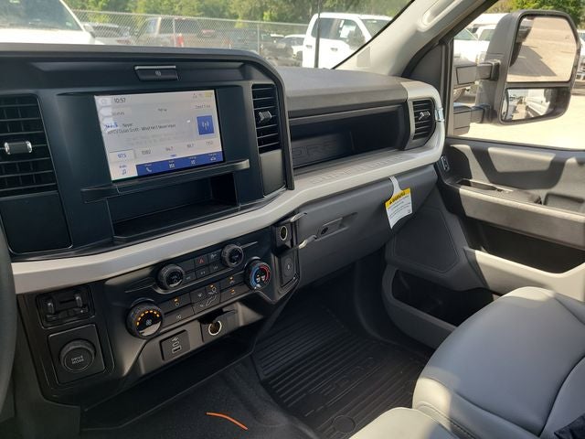 2025 Ford F-350SD XL DRW