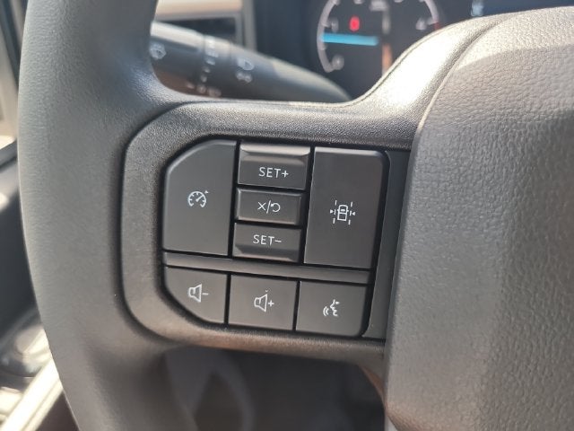 2027 Ford F-550SD XL CREW CAB DRW