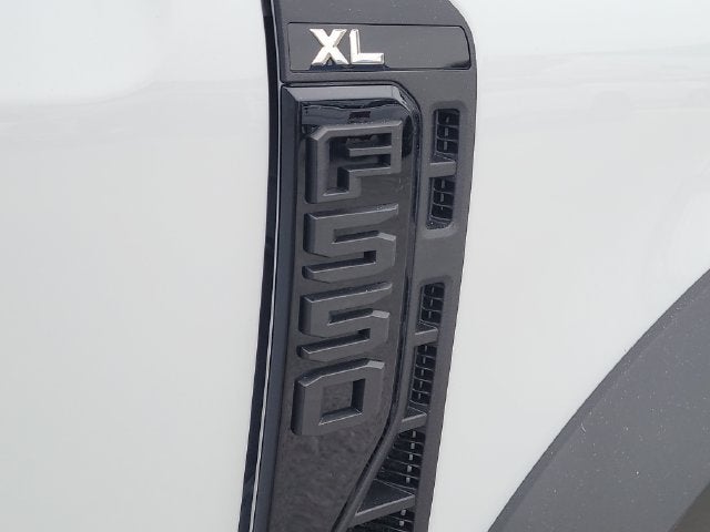 2027 Ford F-550SD XL DRW
