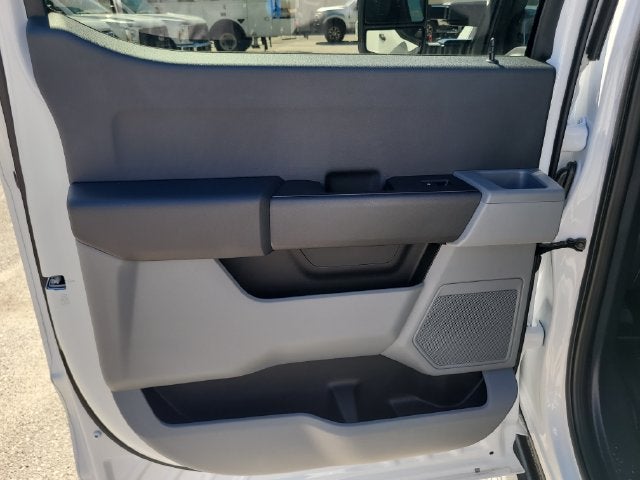 2027 Ford F-550SD XL DRW