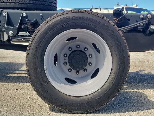 2027 Ford F-550SD XL DRW