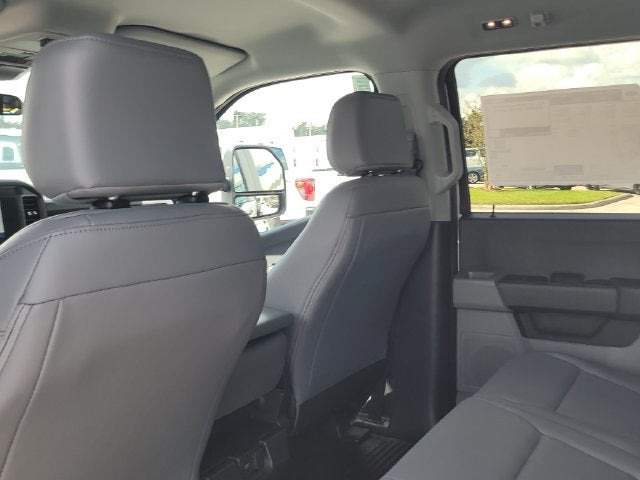 2027 Ford F-550SD XL DRW