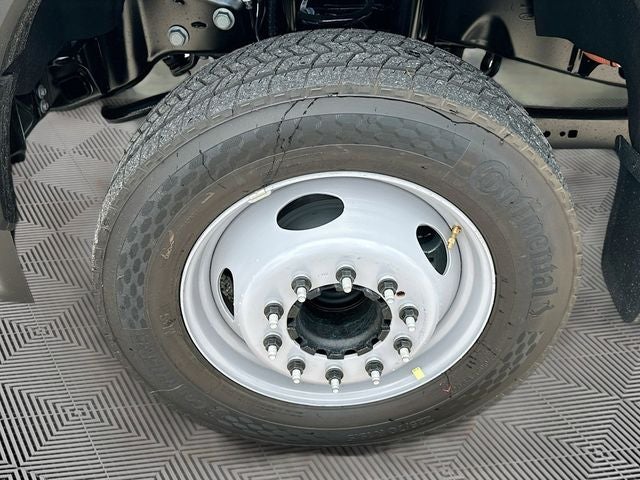2025 Ford F-550SD XL DRW