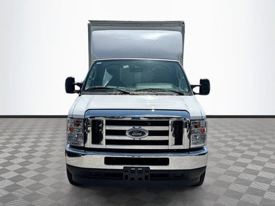 2025 Ford E-350SD Base Cutaway