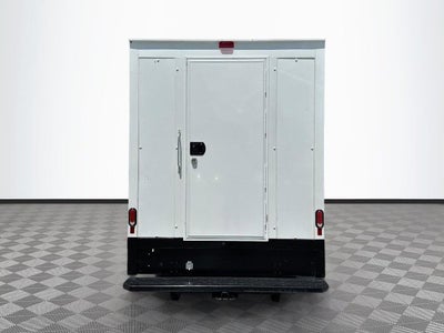 2025 Ford E-350SD Base Cutaway