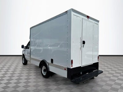 2025 Ford E-350SD Base Cutaway