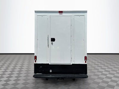 2025 Ford E-350SD Base Cutaway