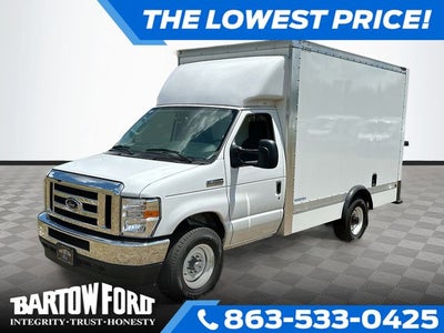 2025 Ford E-350SD Base Cutaway
