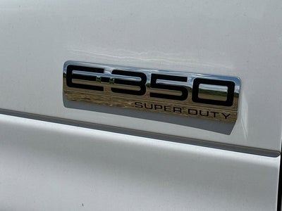 2025 Ford E-350SD Base Cutaway