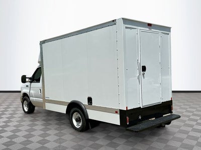 2025 Ford E-350SD Base Cutaway