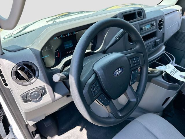2025 Ford E-350SD Base Cutaway
