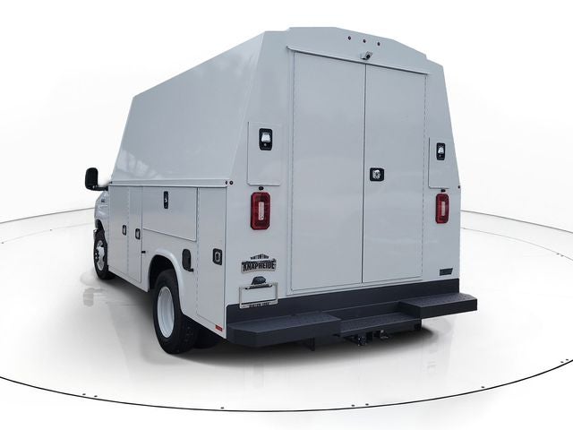 2027 Ford E-350SD Base Cutaway