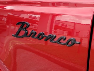 2026 Ford Bronco Outer Banks LIFTED WHEELS & TIRES