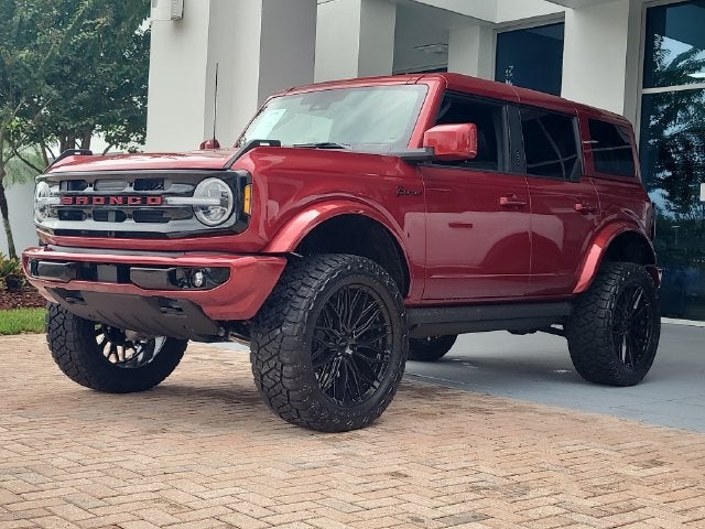 2026 Ford Bronco Outer Banks LIFTED WHEELS & TIRES