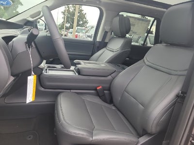 2027 Ford Expedition Active