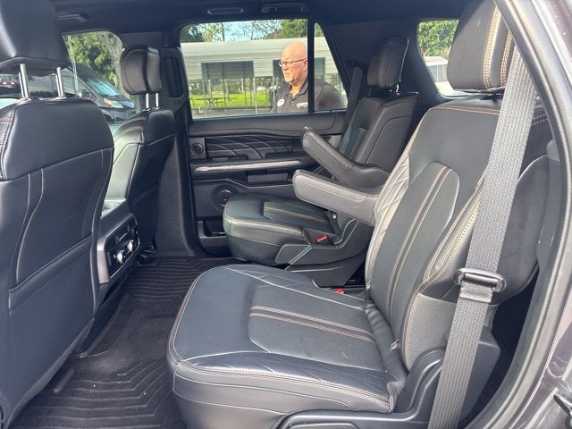 2024 Ford Expedition Platinum