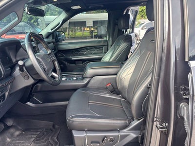 2024 Ford Expedition Platinum