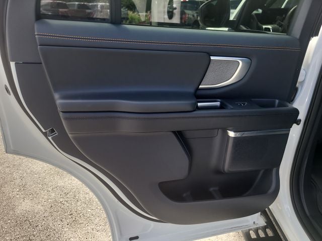 2025 Ford Expedition Tremor - Photo 14