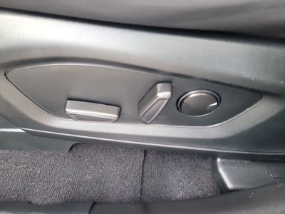 2023 Ford Explorer XLT 202A