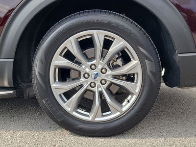 2023 Ford Explorer XLT 202A