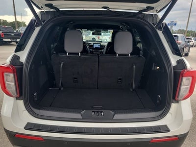 2024 Ford Explorer ST-Line