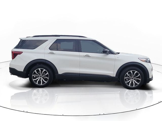 2024 Ford Explorer ST-Line