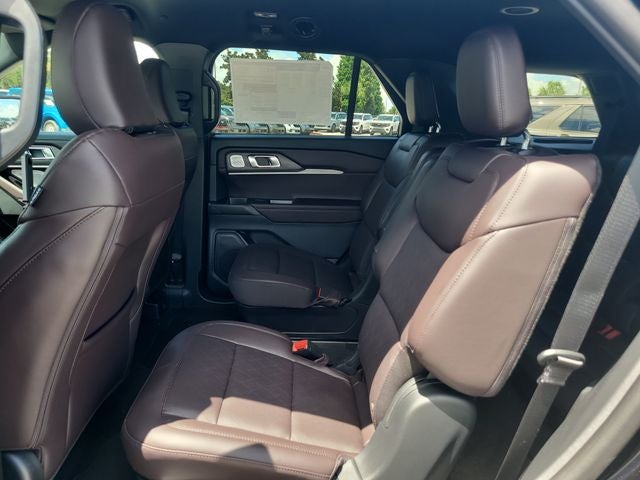 2026 Ford Explorer Platinum 2WD