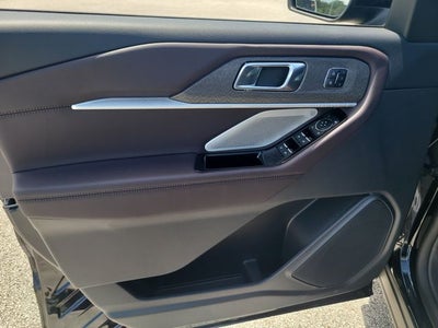 2026 Ford Explorer Platinum 2WD