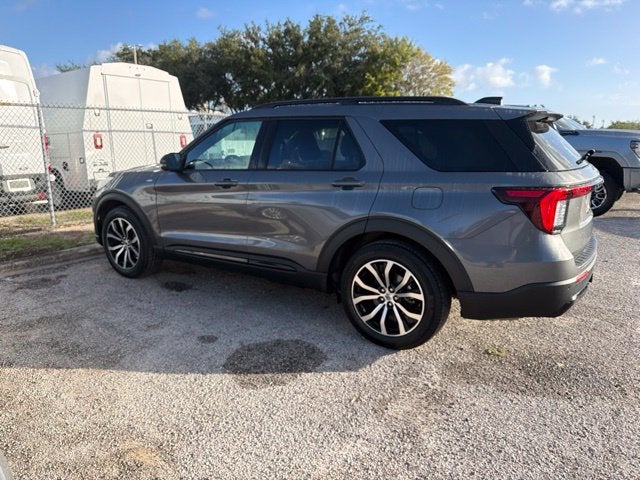 2026 Ford Explorer ST-Line PREMIUM