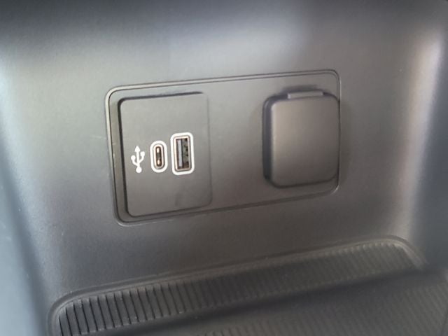 2026 Ford Explorer ST-Line BLACK PAINTED ROOF