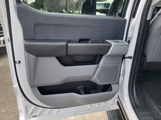 2027 Ford F-250SD XL 4WD CREW CAB