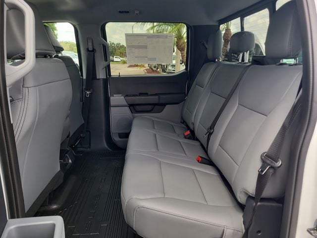 2027 Ford F-250SD XL 4WD CREW CAB
