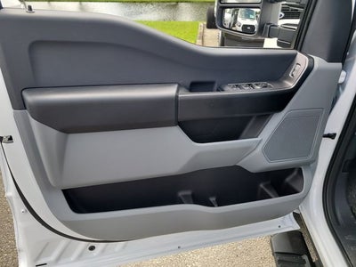 2027 Ford F-250SD XL 4WD CREW CAB