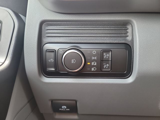 2027 Ford F-250SD XL 4WD CREW CAB
