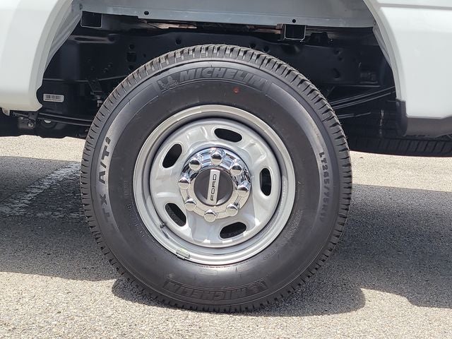 2027 Ford F-250SD XL 4WD CREW CAB