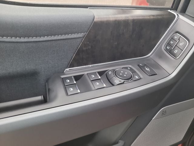 2026 Ford F-250SD Lariat 4WD CREW CAB